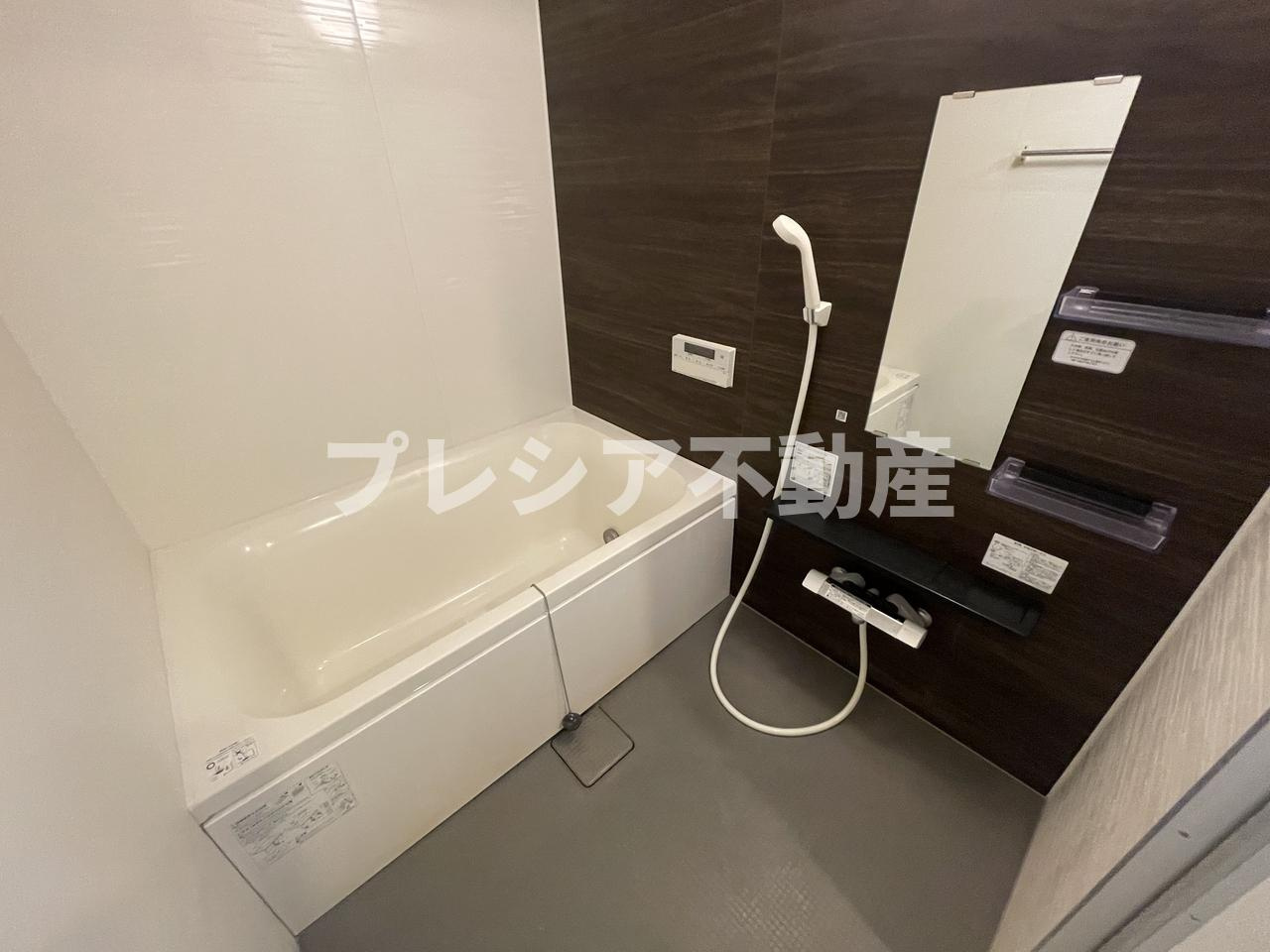 アバンドール甲子園口の浴室