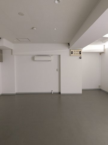 ラパンジール粉浜の居間・リビング