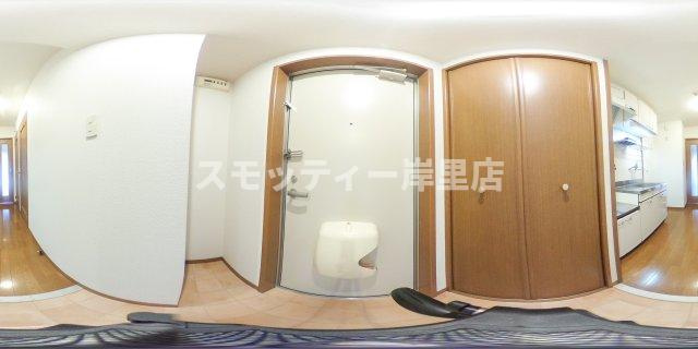 コアレジデンスの玄関