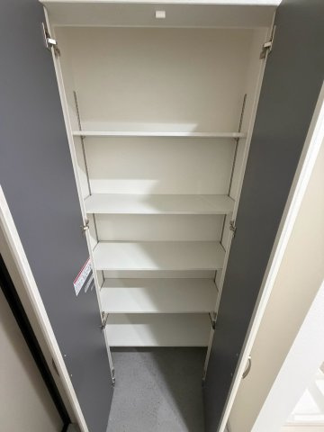 スリール萱島東の収納