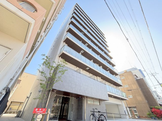 THE RESIDENCE H