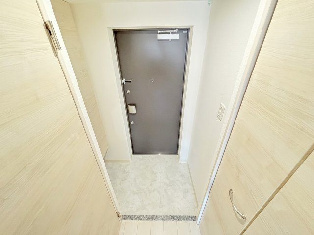 THE RESIDENCE Hの玄関