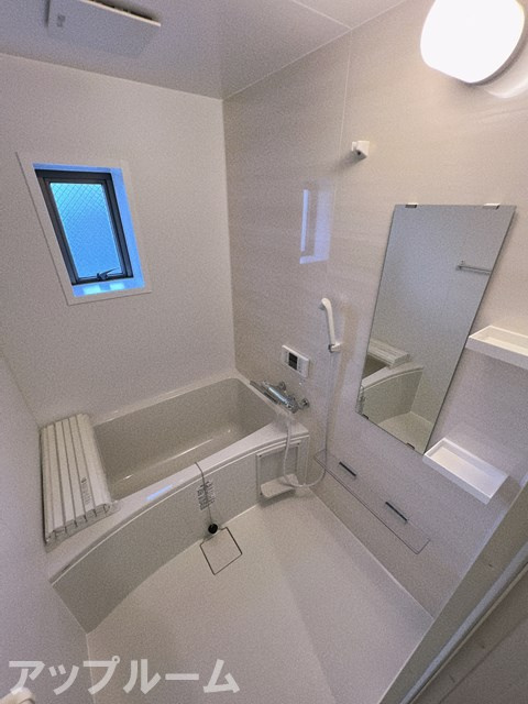 ステラータ高蔵寺の浴室