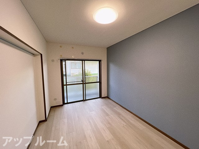 ステラータ高蔵寺の居間・リビング