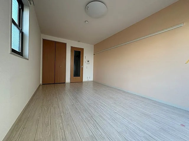 フルール岡本の居間・リビング