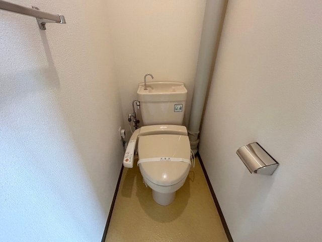 島ビルのトイレ