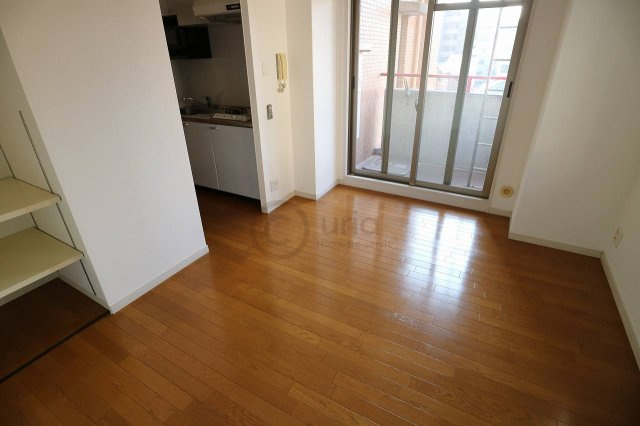 神戸市東灘区深江本町１丁目の賃貸マンションの居間・リビング