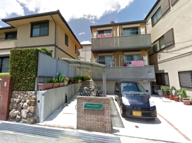 神戸市東灘区田中町１丁目のアパートの外観