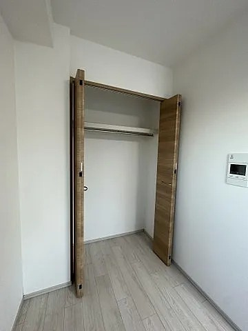 神戸市中央区生田町４丁目の賃貸マンションの収納