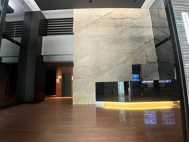S-RESIDENCE神戸磯上通のロビー