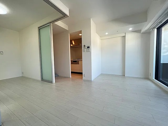 S-RESIDENCE神戸磯上通の居間・リビング