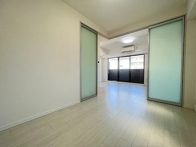 S-RESIDENCE神戸磯上通の居間・リビング