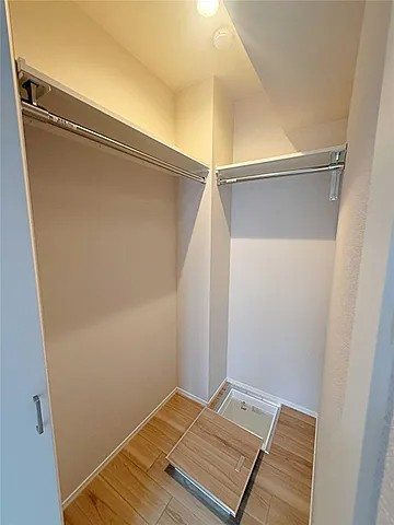 西宮市若松町の賃貸マンションの収納