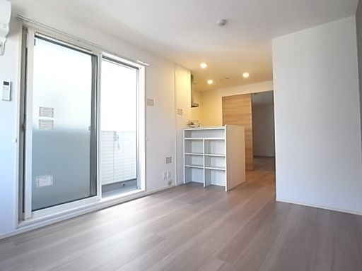 神戸市東灘区住吉本町１丁目のアパートの居間・リビング