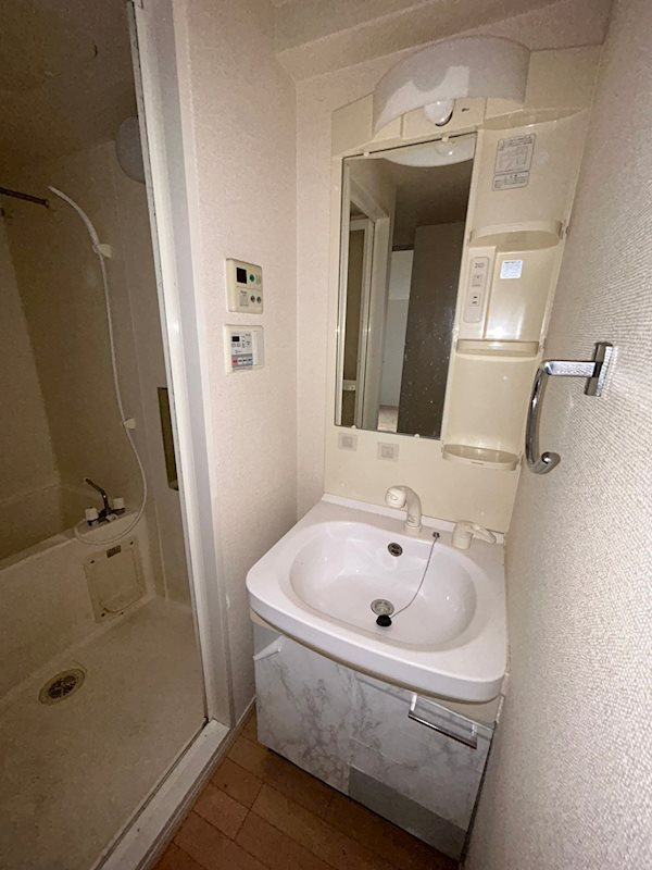 神戸市中央区筒井町３丁目の賃貸マンションの洗面所