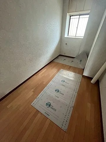 西宮市老松町の賃貸マンションの居間・リビング|リノベーション中