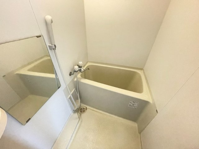 神戸市東灘区本山北町６丁目の賃貸マンションの浴室