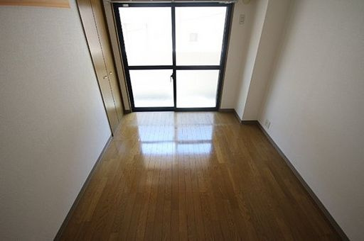 ルブニール西郷の居間・リビング