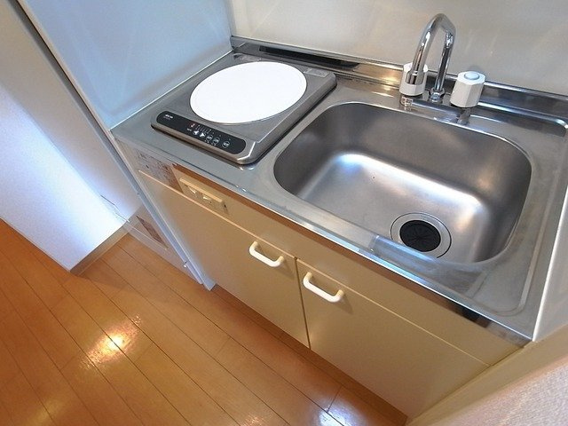 神戸市中央区加納町３丁目の賃貸マンションのキッチン