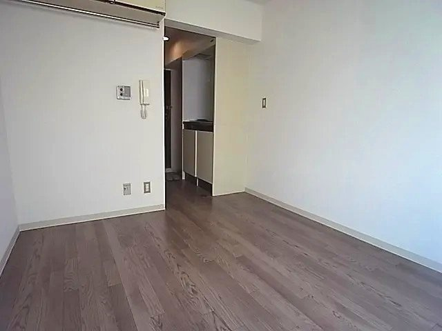 神戸市東灘区深江南町２丁目の賃貸マンションの居間・リビング