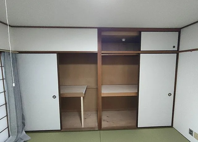 神戸市中央区多聞通５丁目の賃貸マンションの収納