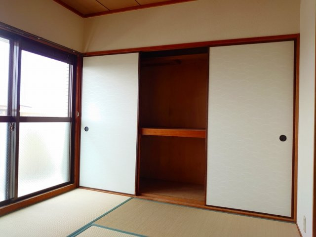 キャロル柴原の内装