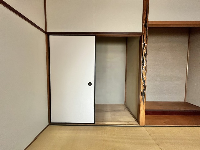 松ケ丘東町戸建ての和室