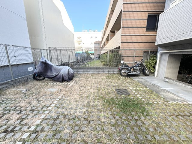 【駐車場】クレヴィスタ豊洲ベイサイドⅡ