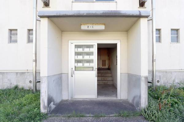 ビレッジハウス釈迦内1号棟のエントランス|清潔なエントランスです