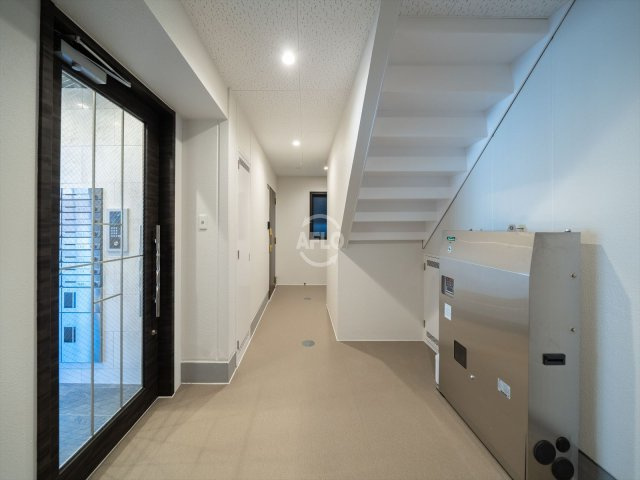 Nu岸里駅前のロビー|Nu岸里駅前　ロビー