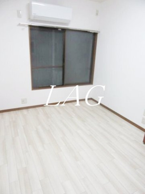 【居間・リビング】 | ハイツローゼ  | 洋室のお部屋です。