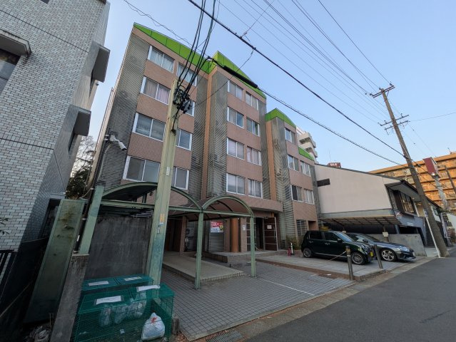 ESPACE　A（エスパス　アー）の外観