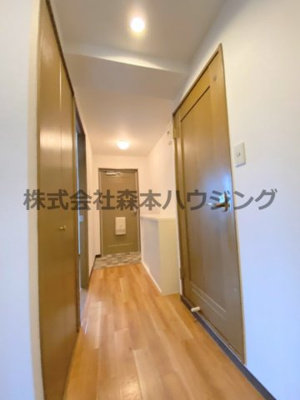 【内装】 | 　ソレイユ神田Ⅰ | ※同タイプ別室の写真を使用しています。
　設備内容や色調に相違がある場合は実際のお部屋の現状優先となります。