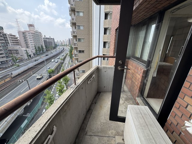 リアライズ緑地北のバルコニー