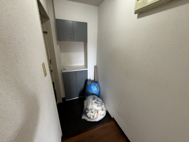 リアライズ緑地北の玄関