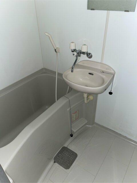 ※別部屋写真です。