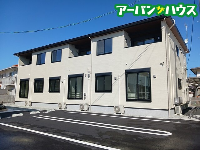 プティパニエ B