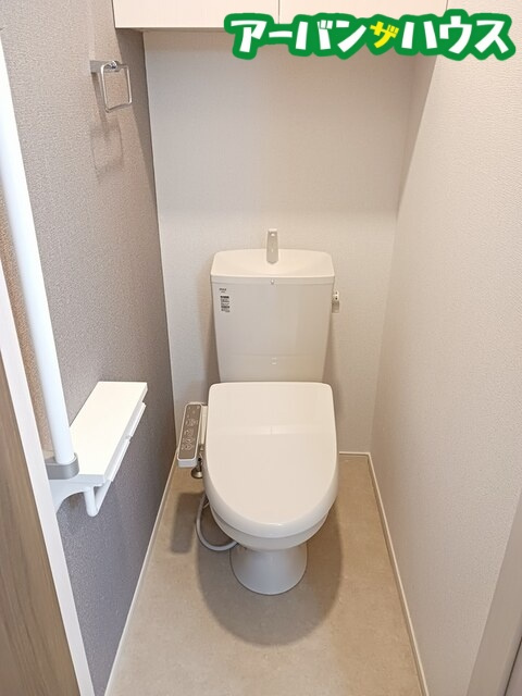 プティパニエ Bのトイレ