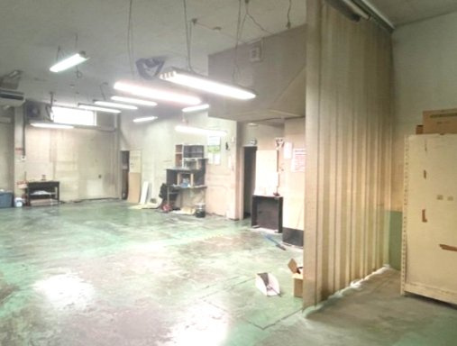 門真市松生町貸工場の内装