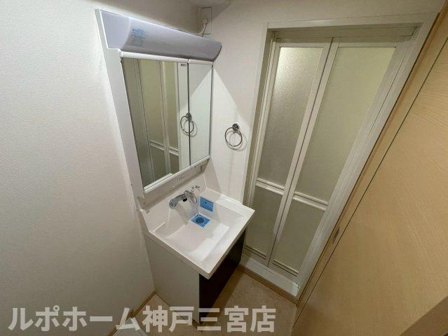 ジアコスモ神戸三宮の洗面所