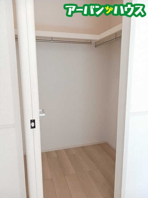 プティパニエ Bの収納