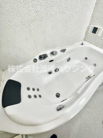 ZEUS桜川プレミアムの洗面所