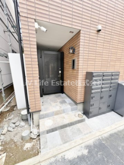 TheSiesta久米川Terraveneのエントランス