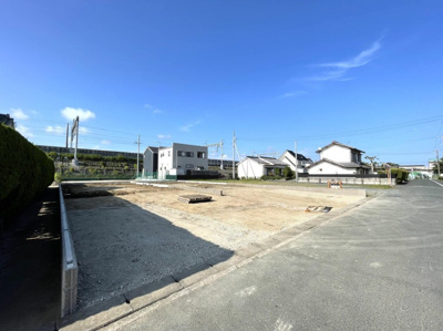 【外観】 | 浜松市中央区舞阪町舞阪 3期 新築建売 2号棟 | 現在建築中の外観画像です。ご内覧は同じメーカーの完成物件へご案内いたしますので、いつでもご相談ください！