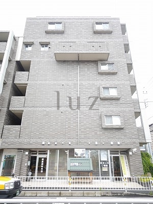 ソラーレ横浜の外観