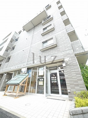 ソラーレ横浜の外観