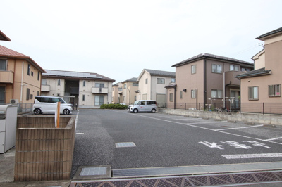 敷地内駐車場（空き確認要）
