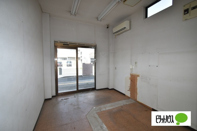 表町１丁目貸店舗の内装