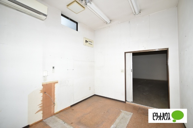 表町１丁目貸店舗の内装