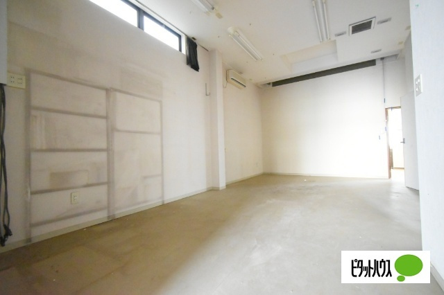 表町１丁目貸店舗の内装